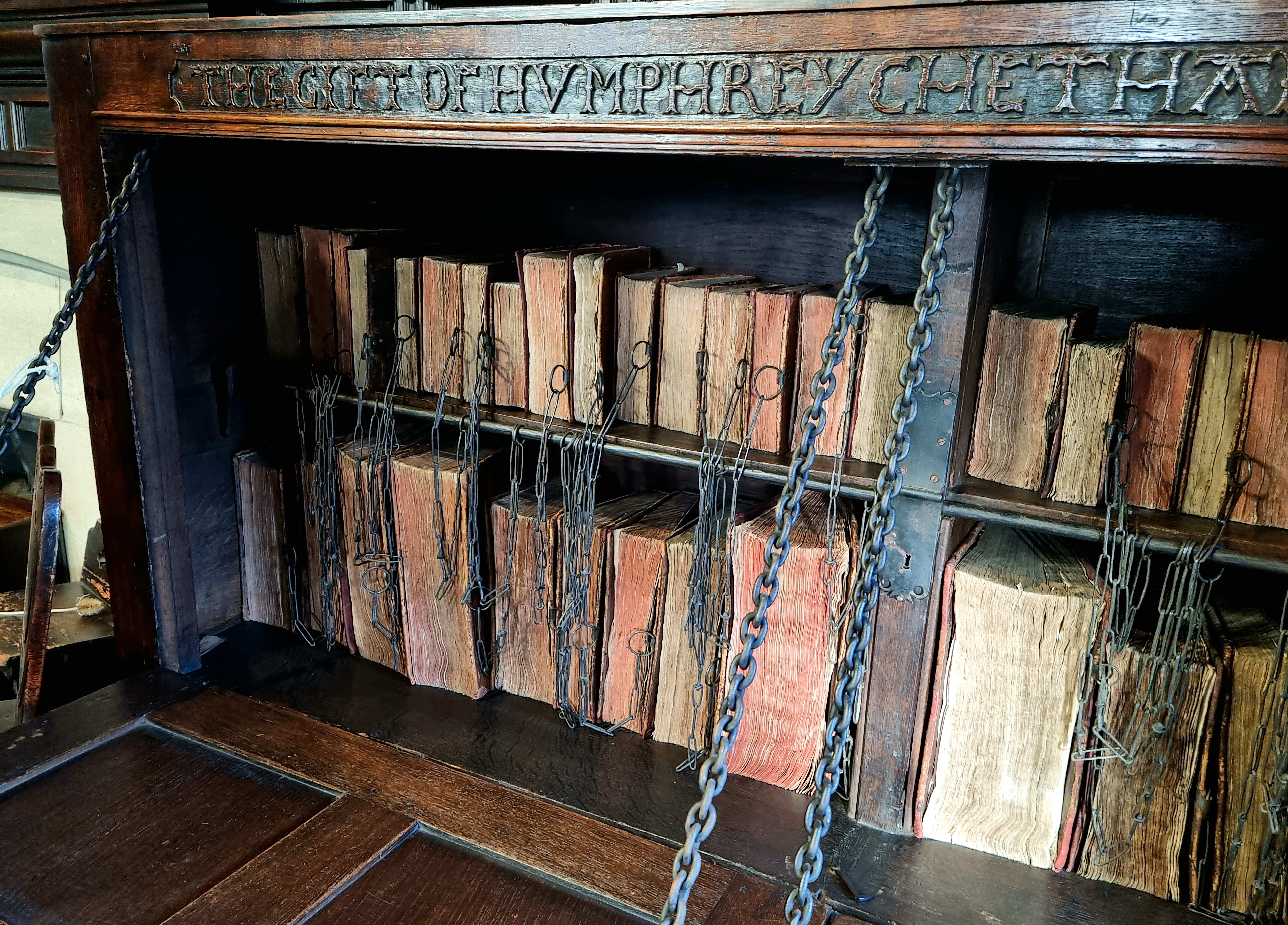 Chained parish library, Chetham's Library